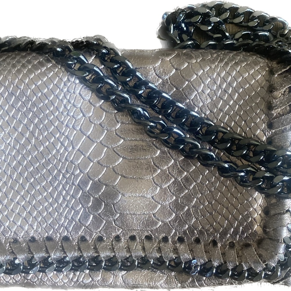 Genuine Italian leather grey/Silver Snake-Embossed Shoulder Bag with Chain Strap